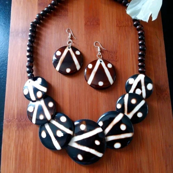 2PC Beautiful African Batik Print Necklace Set - Picture 1 of 5